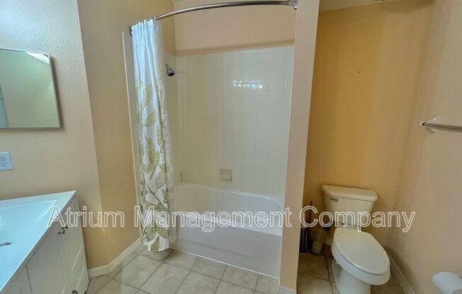 3651 Oakdale Cir #201