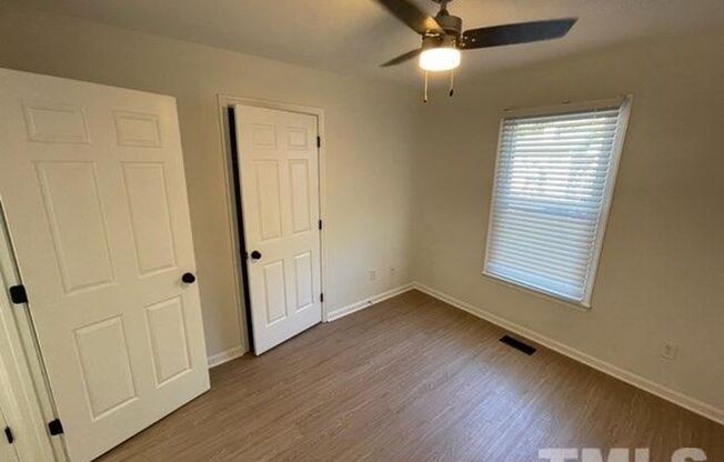 Cozy and Renovated 2 Bed 1 Bath Apartments in the Heart of Wake Forest!