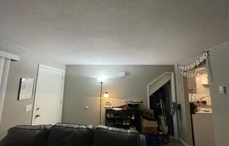 1 bed, 1 bath, $1,200