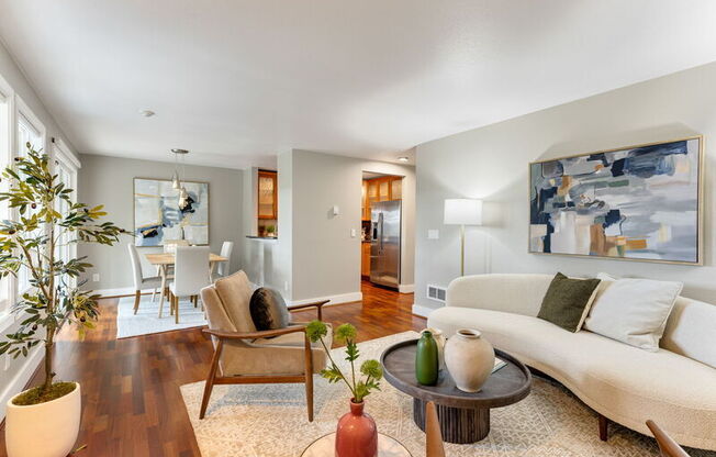 8980 REDMOND WOODINVILLE RD NE