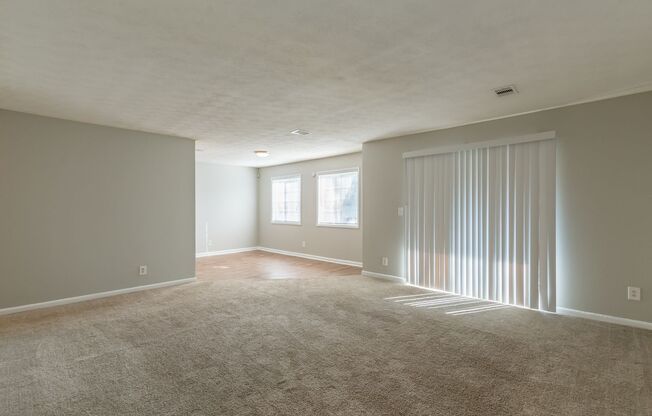 2 beds, 1 bath, 1,100 sqft, $1,396, Unit 3665-E04