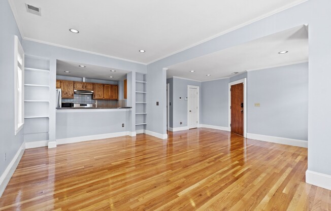 137 POPLAR ST