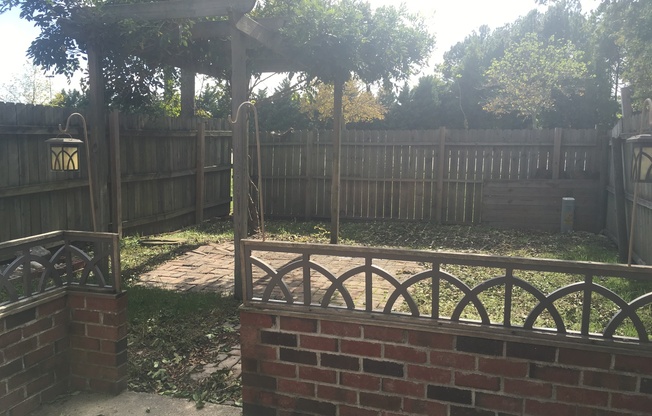 2 beds, 1 bath, $1,800