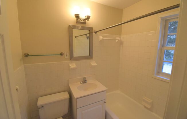 1 bed, 1 bath, $1,750, Unit Unit 101