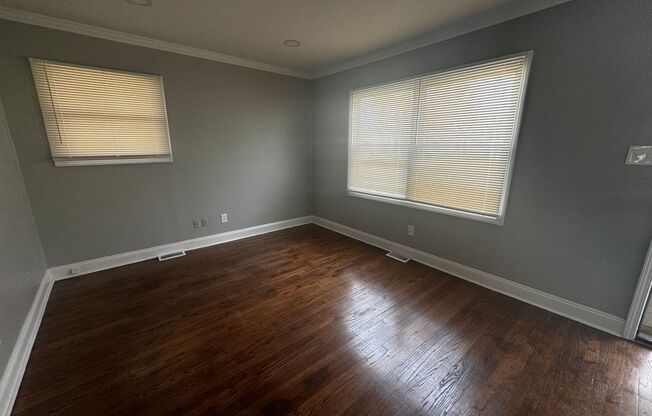 3 beds, 1 bath, $1,245