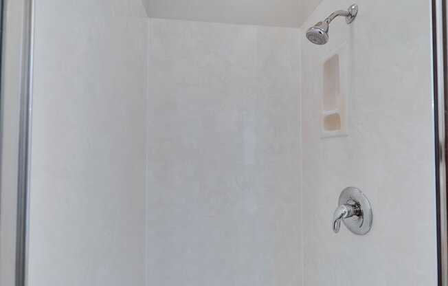 2 beds, 2 baths, 1,089 sqft, $1,650, Unit Apt 2701