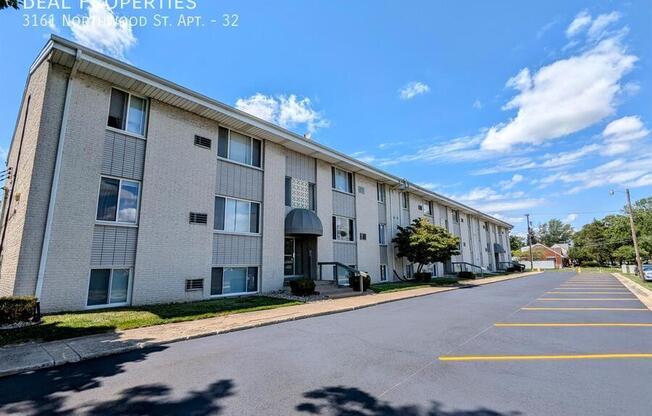 3161 Northwood St. Apt.
