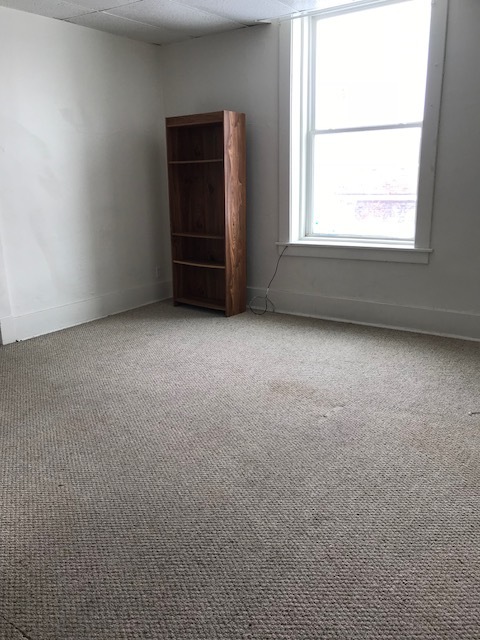 2 beds, 1 bath, 900 sqft, $625, Unit 1020-06