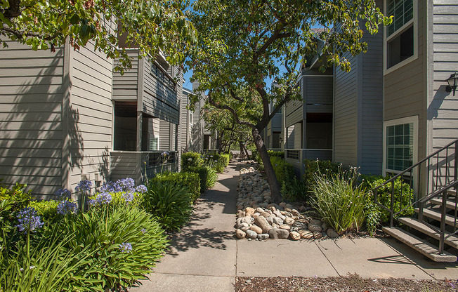 Rocklin Gold Building Exterior & Walking Path