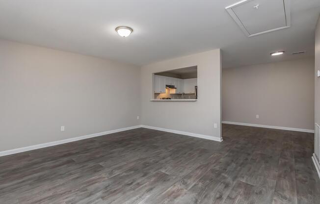 3 beds, 1 bath, $1,595
