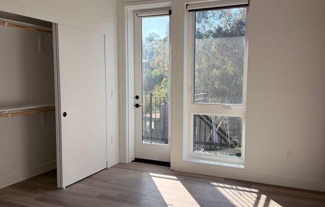 2 beds, 2 baths, 816 sqft, $4,349, Unit 505