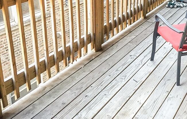 2 beds, 1 bath, 740 sqft, $2,850, Unit 855-2W