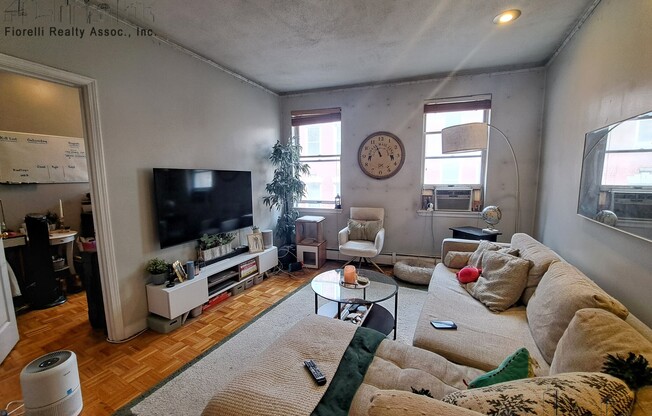 157 SALEM ST