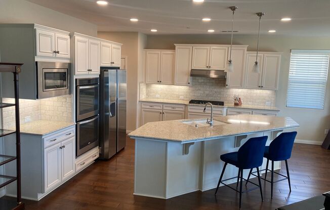 12727 Medallion Drive -Fully Furnished House