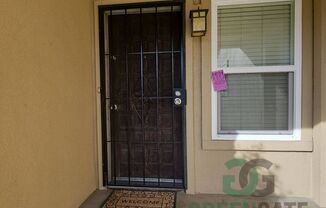 3 BEDROOM 2 BATH MODESTO HOME AVAILABLE NOW!!