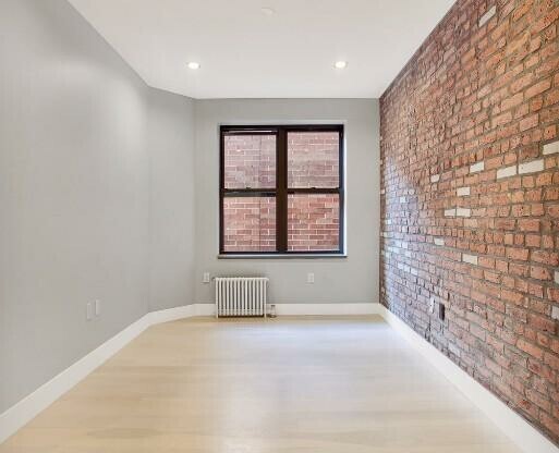 1 bed, 1 bath, $4,395, Unit 4A