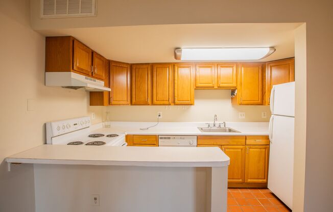 Studio, 1 bath, 900 sqft, $2,970, Unit Unit 3A