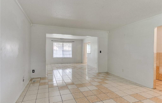 1300 NW 106th St