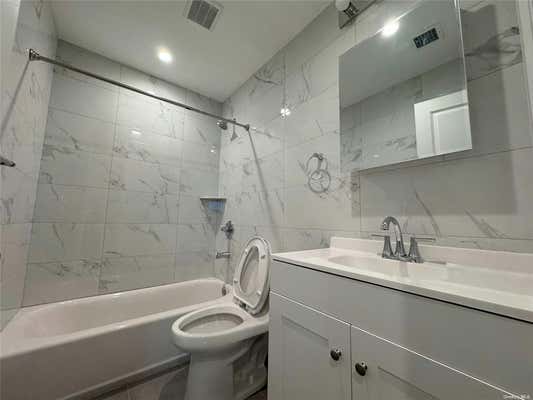 3 beds, 2 baths, 1,295 sqft, $3,100, Unit 3FL