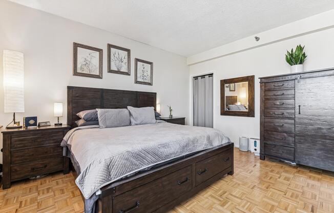 1 bed, 1 bath, 819 sqft, $5,000, Unit PH4D