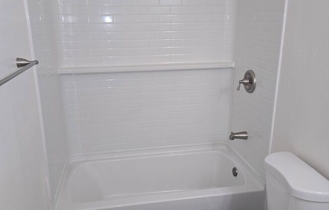 1 bed, 1 bath, 500 sqft, $1,825, Unit 55-42