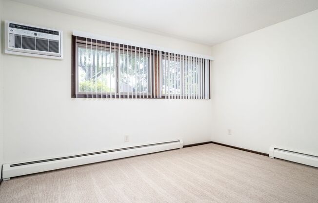 2 beds, 1 bath, 996 sqft, $1,495, Unit 351-A