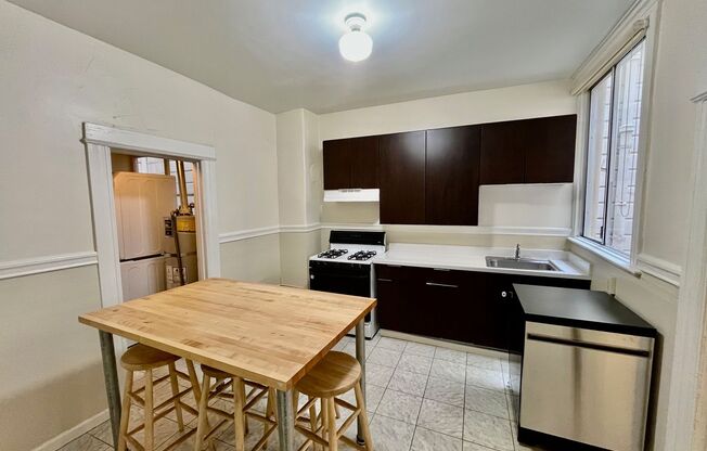 Webster St. Apts. (235-239 1/2)