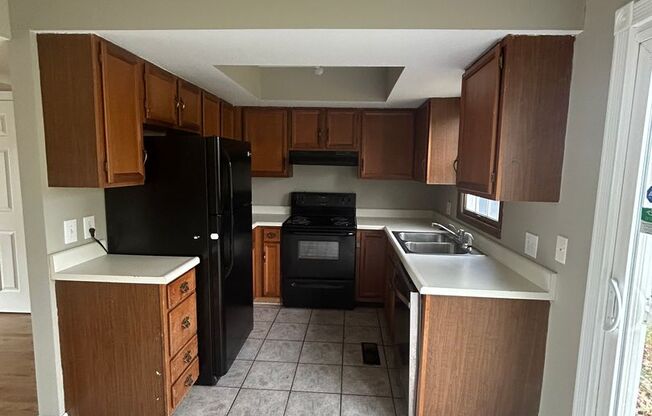 2 beds, 1.5 baths, $1,065