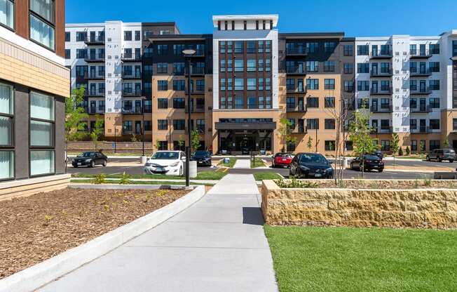 Dominium_Bren Road Station_Exterior view at Bren Road Station 55+ Apartments, Minnetonka, Minnesota