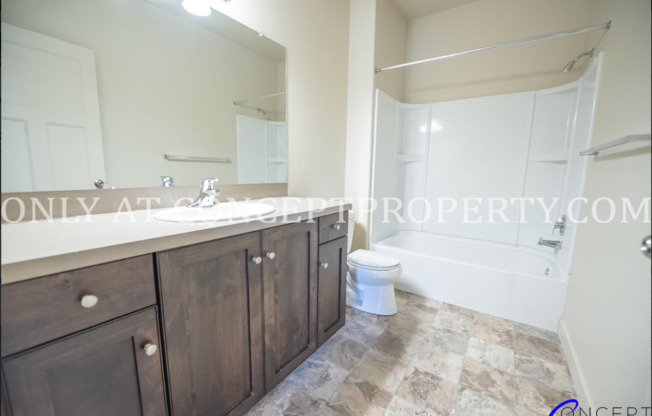 1 bed, 1 bath, 775 sqft, $1,250, Unit 413