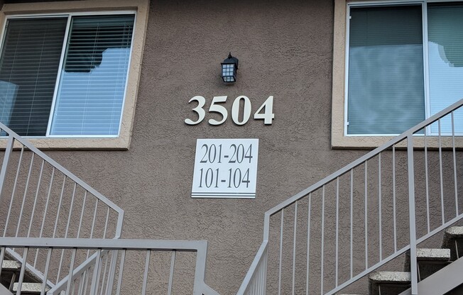 3504 DESERT CLIFF ST #203