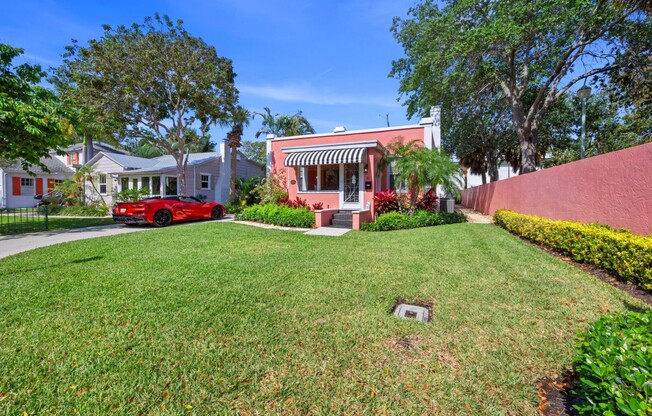 36 PALM SQ