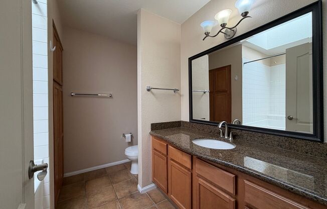 2 beds, 2 baths, $1,400, Unit # 2129