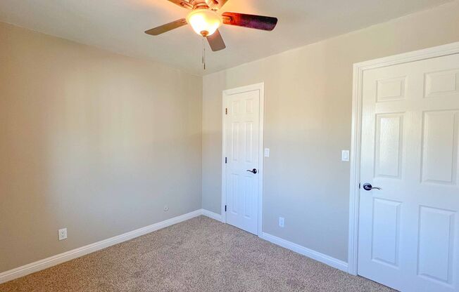 RW Clementine Street