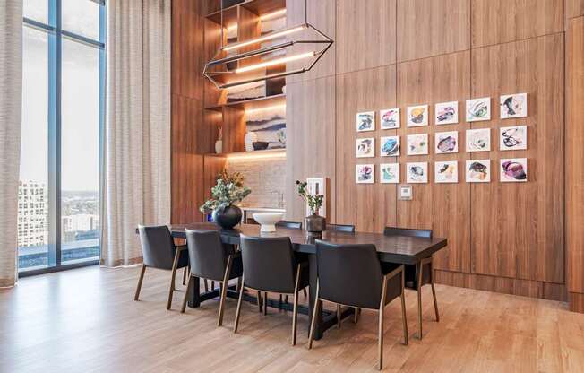 Community Dining Space at 903 Peachtree Apartments in Atlanta, GA 30309