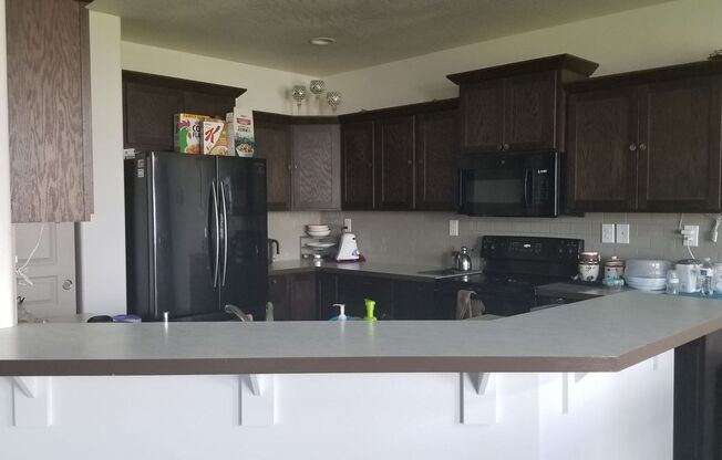 3 Bedroom Home for Rent!