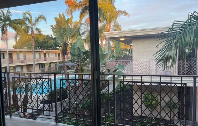 2 beds, 1 bath, 1,100 sqft, $2,475, Unit 241-39