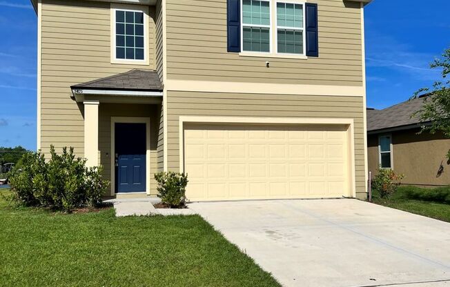 Nearly New Beautiful Green Cove Springs / Willow Springs Home