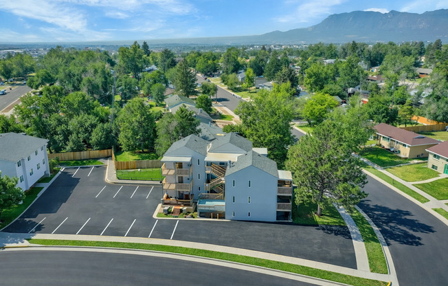 Updated 1 Bed/1 Bath Apartments in Central Colorado Springs – Near Palmer Park!