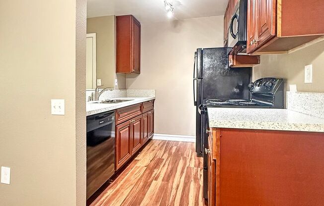 2 beds, 2 baths, 1,046 sqft, $2,858, Unit 138