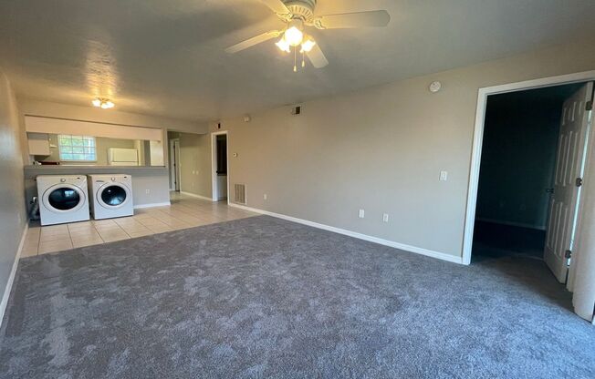 2 beds, 2 baths, $1,495, Unit 621 SW 47th Ter Unit 103