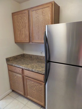 2 beds, 1 bath, 800 sqft, $1,671, Unit 3-W2A