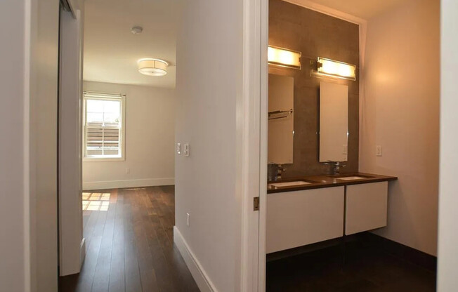 1355 Pacific Ave  #303