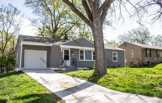 Coming Soon!! 3 Bed, 1 Bath Home in Waldo!! $1595.00