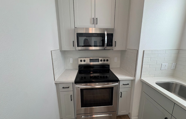 Division & Highland Rowhomes