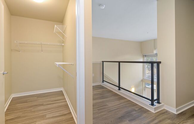 1 bed, 1.5 baths, 749 sqft, $1,995, Unit B037