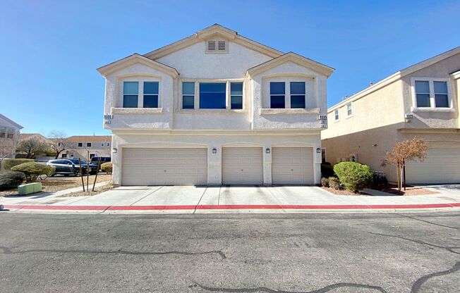 2 BEDROOM 2 BATH TOWNHOME IN GATED COMMUNITY