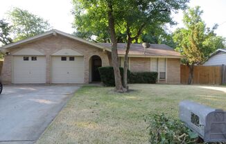 3 Bedroom 2 Bathroom Georgetown Home