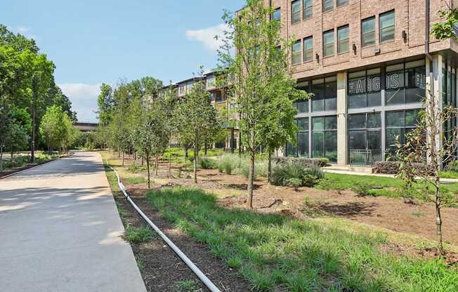 Apartment right in front of the Beltline in Atlanta- The Argos Apartments. Apartment steps away from the beltline Atlanta.