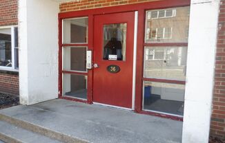 Spacious 2-bedroom Condo near Tenney Lapham Park